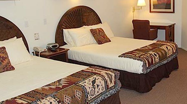 Ticaboo Lodge Room