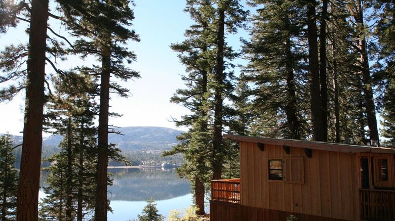 <b>Kit Carson Lodge Exterior</b>