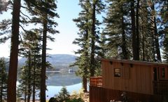 Kit Carson Lodge