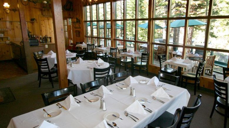 <b>Kit Carson Lodge Restaurant</b>