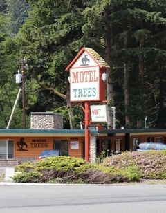 Motel Trees