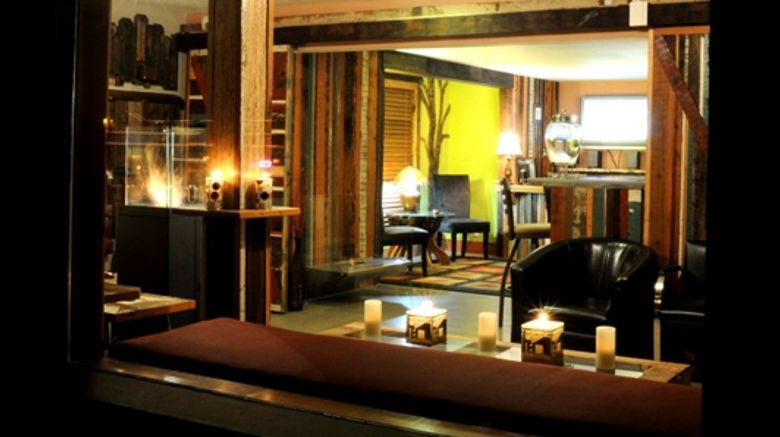 <b>Inn at South Lake Tahoe Lobby</b>