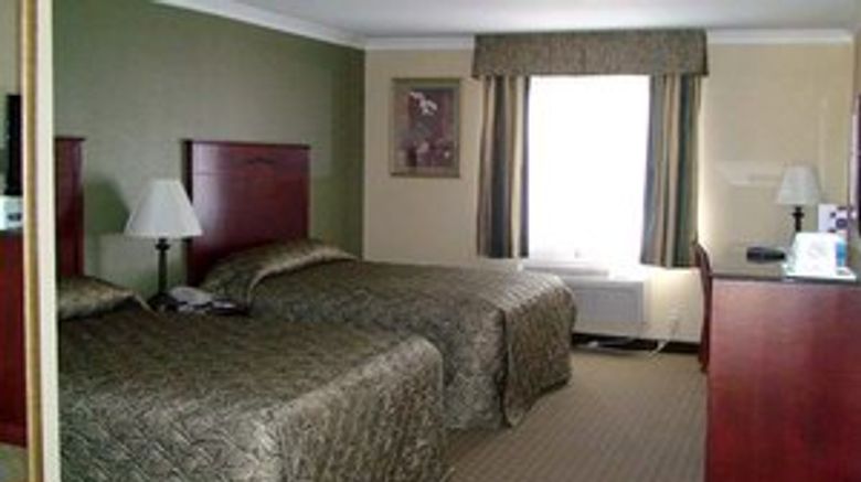 <b>Howard Johnson Inn and Suites Reseda Room</b>
