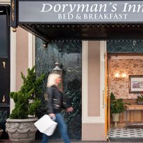 Doryman's Oceanfront Inn