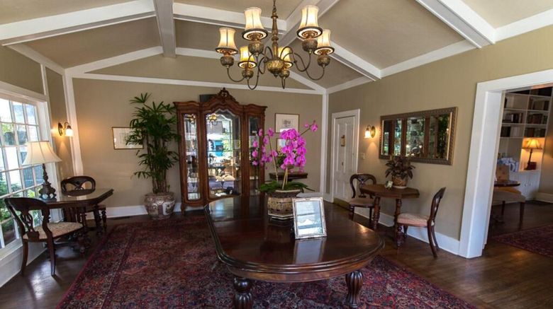 <b>Simpson House Inn Lobby</b>