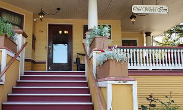 Cabernet House, an Old World Inn