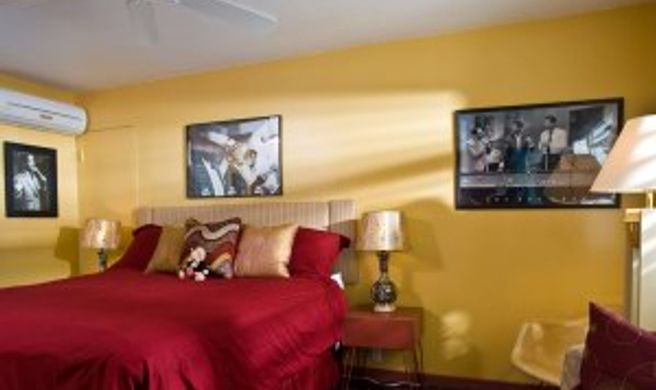 Palm Springs Rendezvous Room