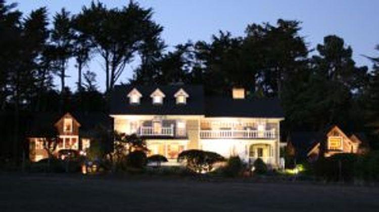 SCP Mendocino Inn and Farm Exterior