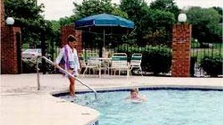 Holiday Inn Express Pool