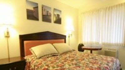 Bay Breeze Inn
