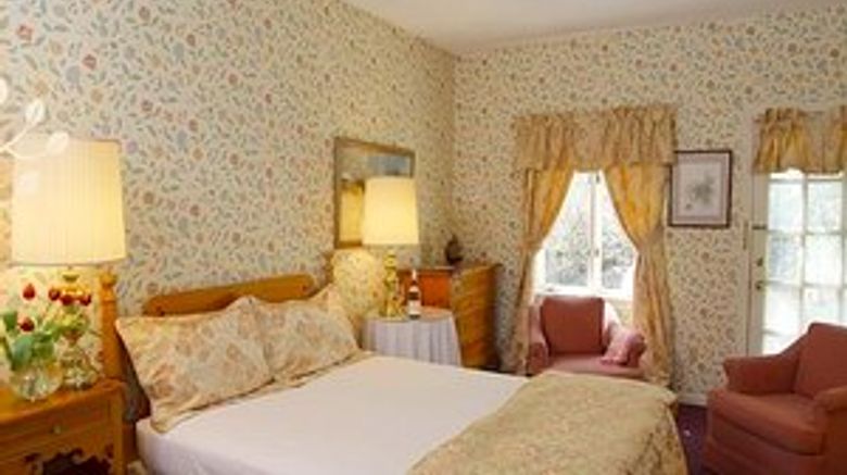 <b>Copper Beech Inn Room</b>