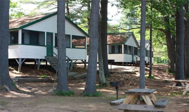 Anchorage at the Lake Exterior