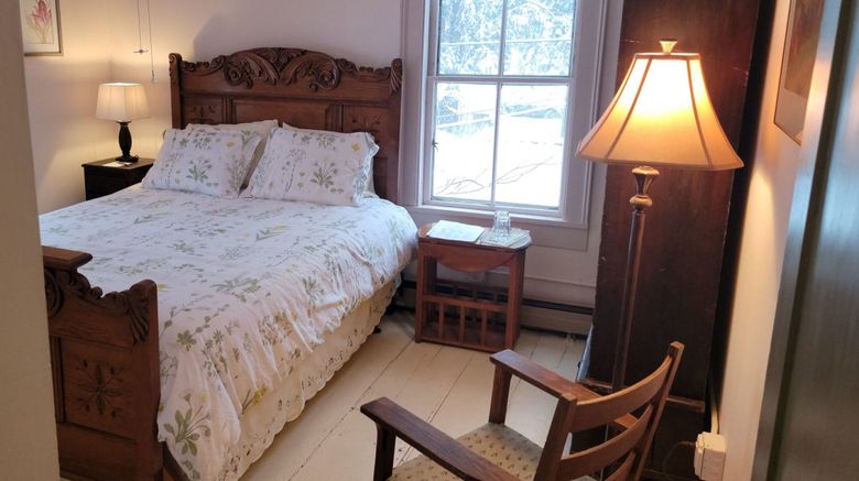 <b>The Swanson Inn Room</b>