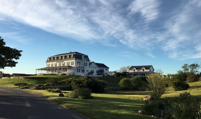 The Atlantic Inn Exterior