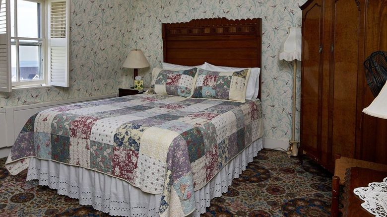 <b>The Atlantic Inn Room</b>