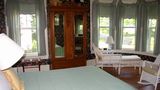 <b>Hawthorn Inn Room</b>