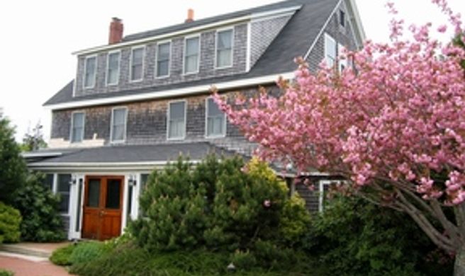 The Bradley Inn Exterior