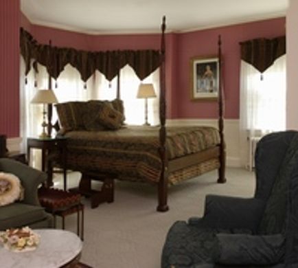 Kennebunkport Inn Room