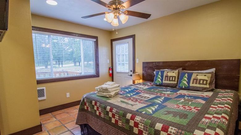 <b>La Junta Guest Ranch Room</b>