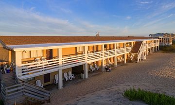 Outer Banks Motor Lodge