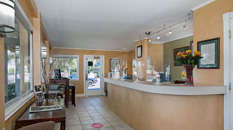 Campus Inn Lobby