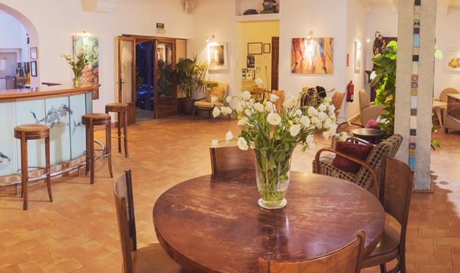 Punta Sur Hotel Lobby