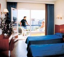 Hotel Oasis Park Room
