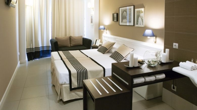 <b>Terramarina Hotel Room</b>