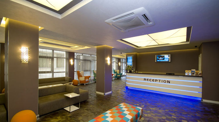 InnPera International Hotel Lobby