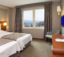 InnPera International Hotel Room
