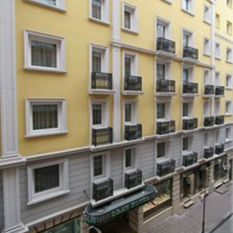 Oran Hotel