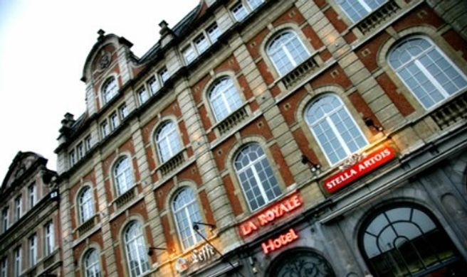 La Royale Hotel Exterior