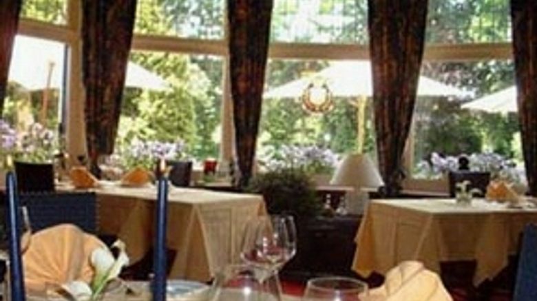 <b>Pannenhuis Hostellerie Meeting</b>