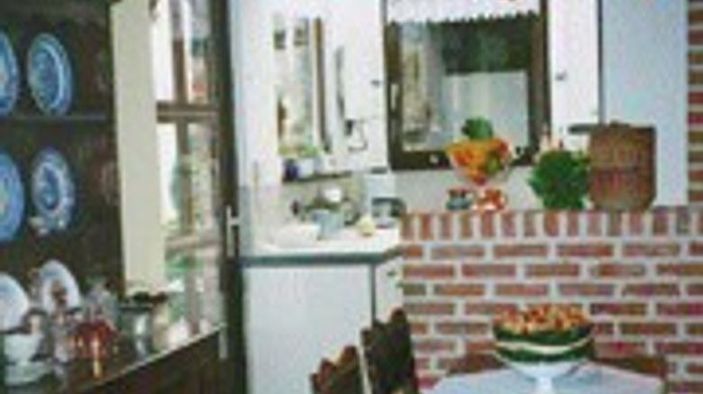 <b>Ter Brughe Hotel Room</b>
