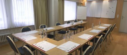 Glenmore Hotel Meeting