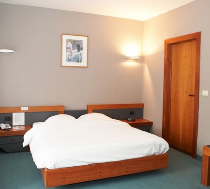 Hotel Cortina Room