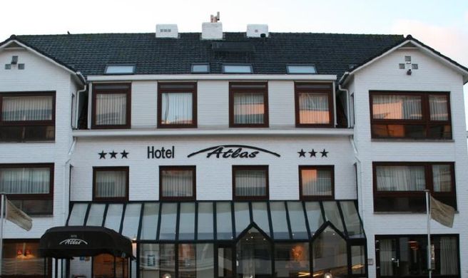 Atlas Hotel Exterior