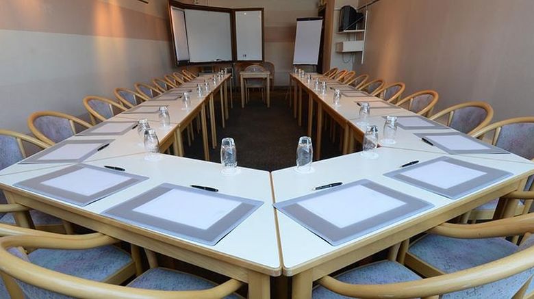 <b>Des Ardennes Hotel Meeting</b>