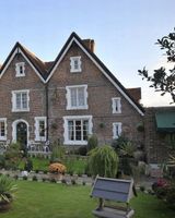 Boship Lions Farm Hotel