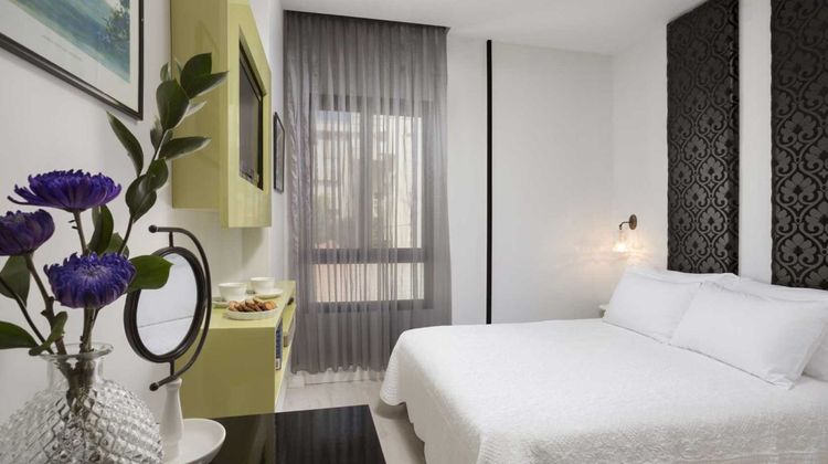 Erna Hotel Room
