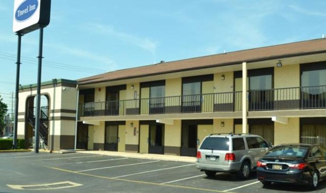 Travel Inn Exterior