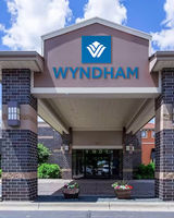 Wyndham Bloomington-Mall of America