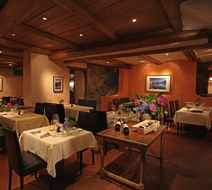 Piazza Ascona Hotel Restaurant
