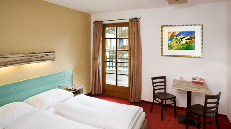 <b>Holiday Inn Innsbruck Room</b>