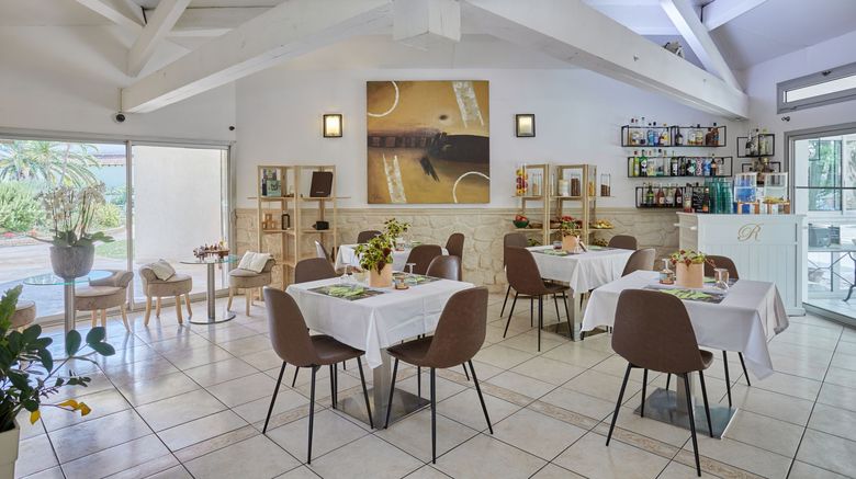 <b>Hotel Le Rodin Restaurant</b>