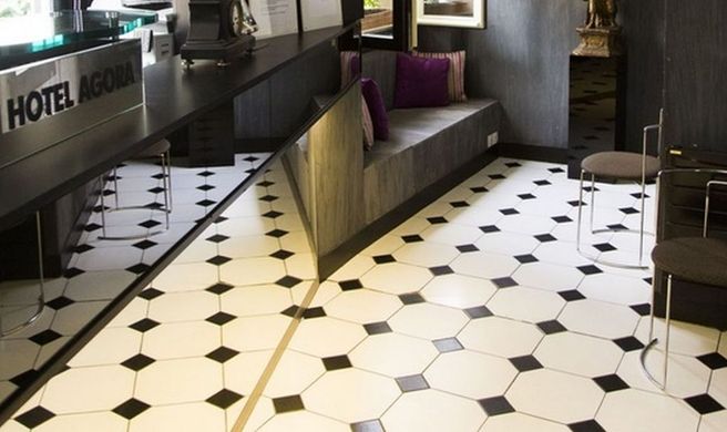Agora Hotel Lobby