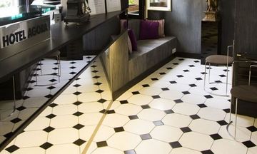 Agora Hotel