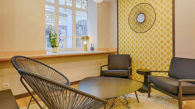 Hotel The Originals Paris Paix Lobby