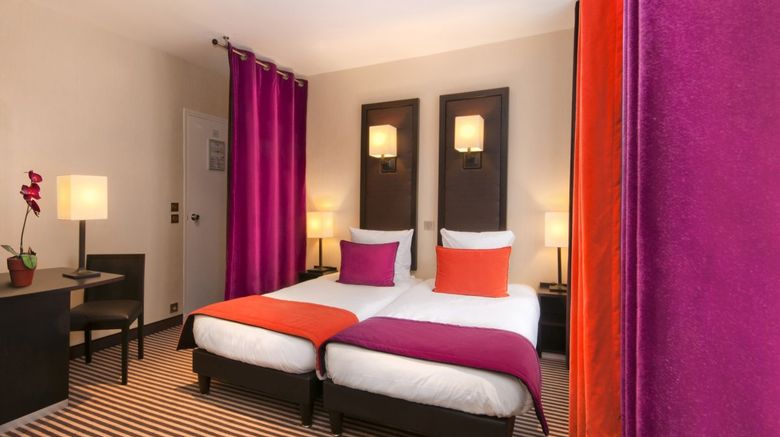 <b>Hotel Pax Opera Room</b>