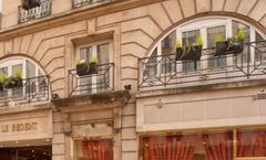 Le Regent Hotel